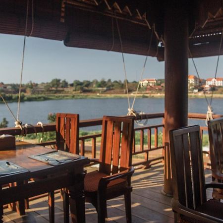 Terres Rouges Lodge Banlung Екстер'єр фото