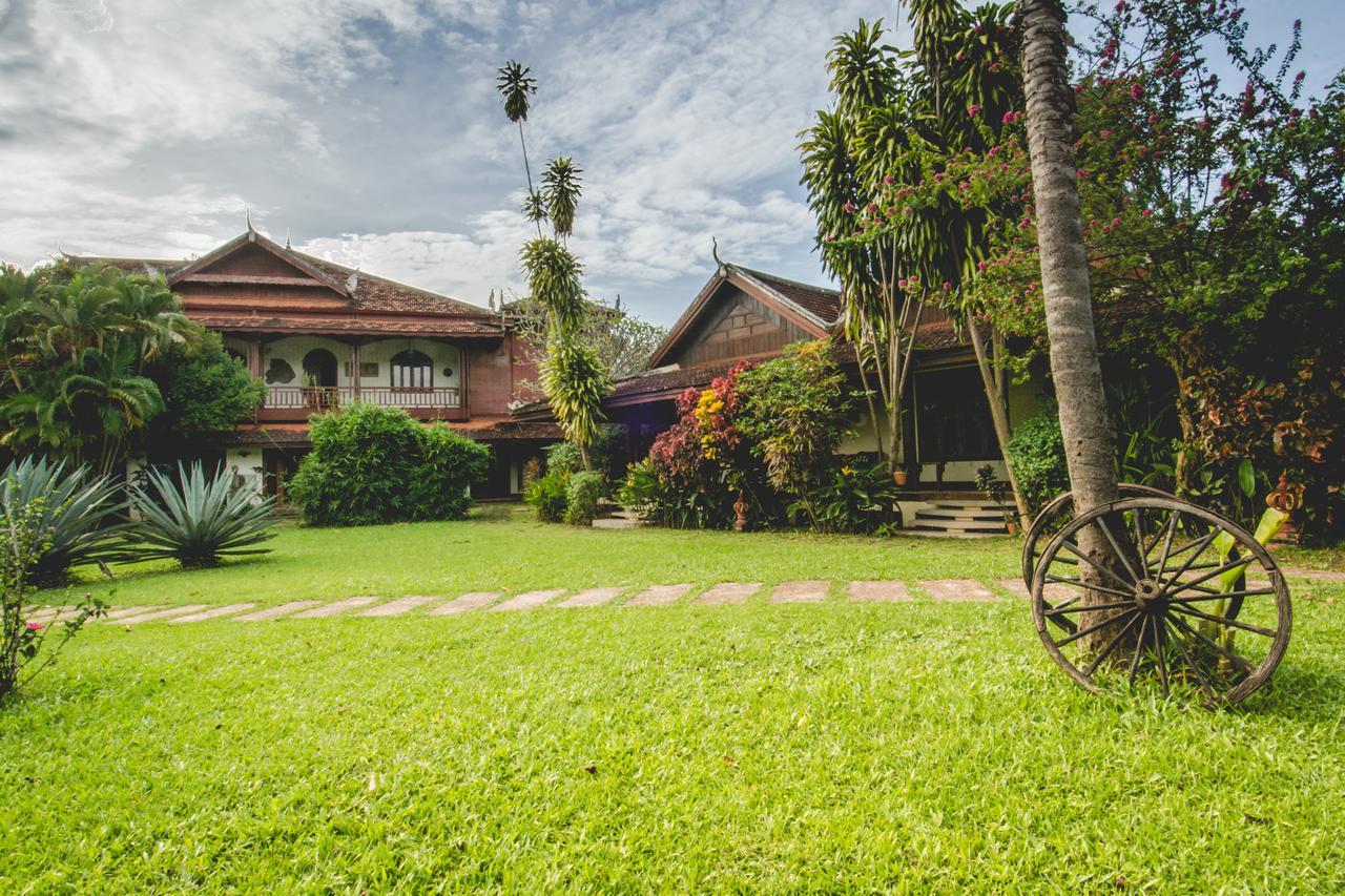 Terres Rouges Lodge Banlung Екстер'єр фото