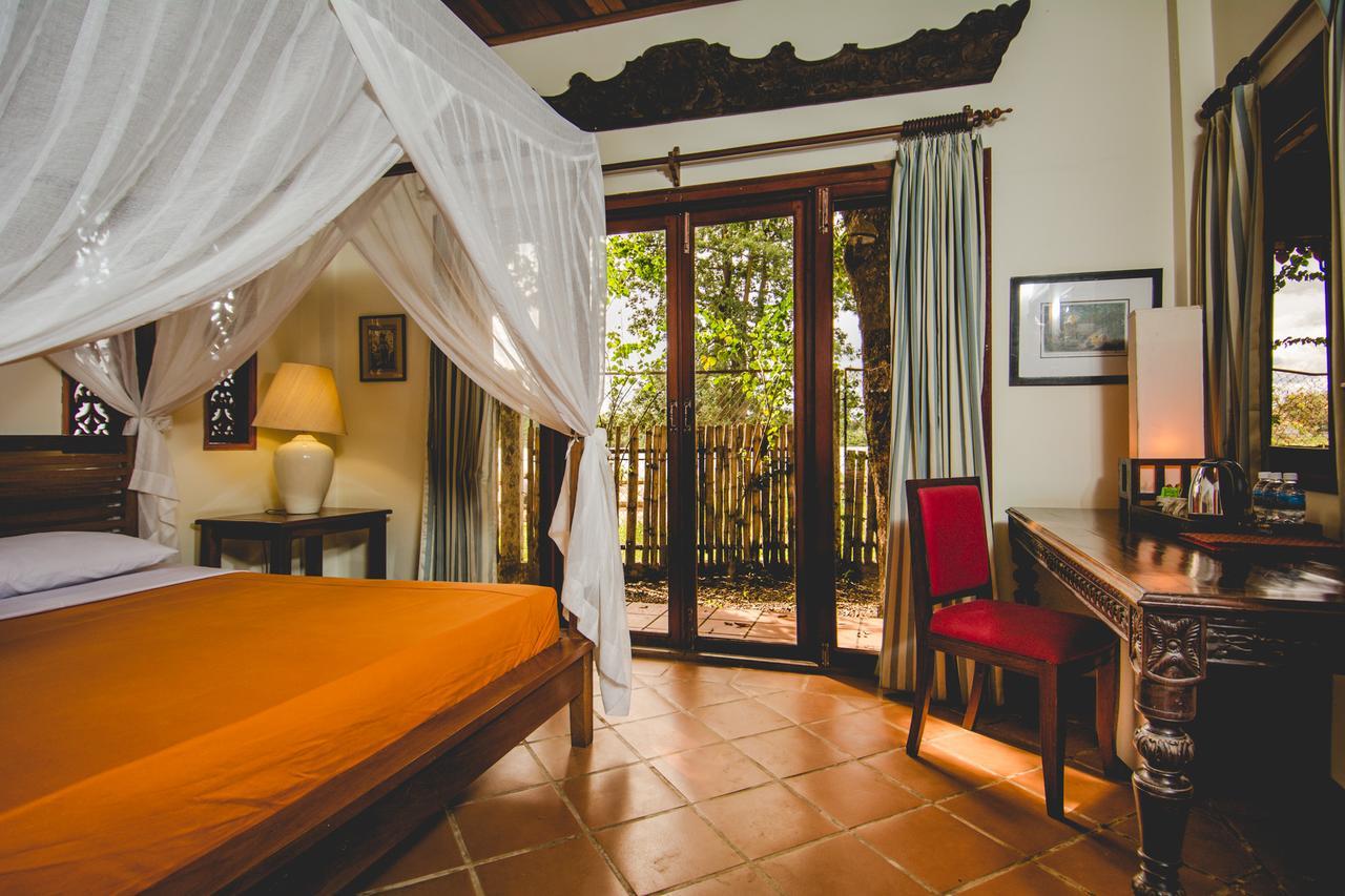 Terres Rouges Lodge Banlung Екстер'єр фото
