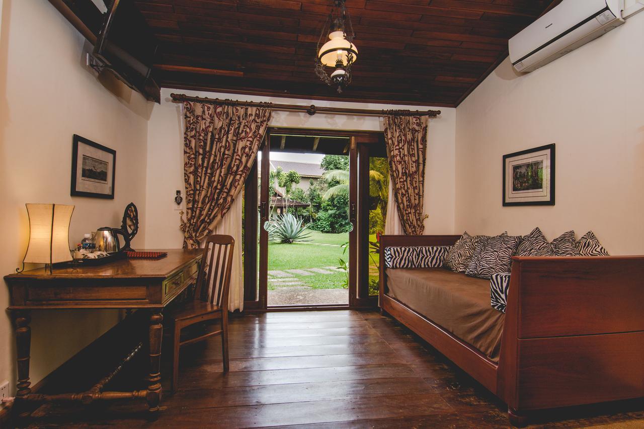 Terres Rouges Lodge Banlung Екстер'єр фото